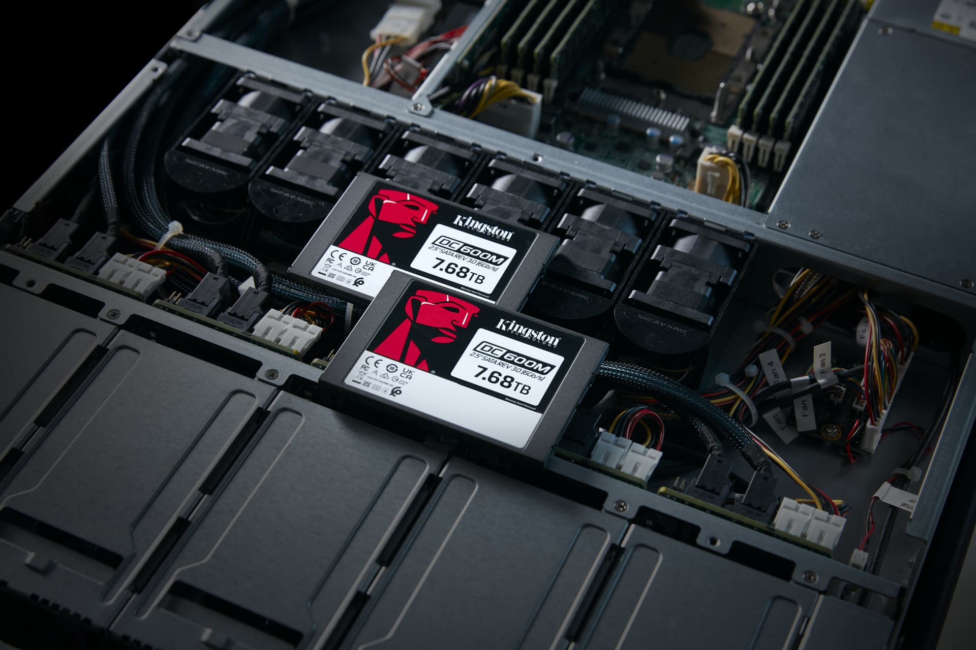 Kingston Technology DC600M, miniatura 5