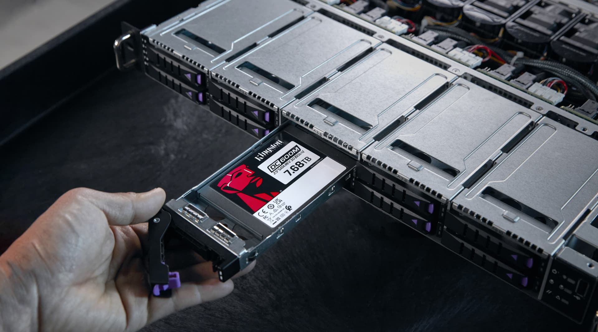 Kingston Technology DC600M, miniatura 6