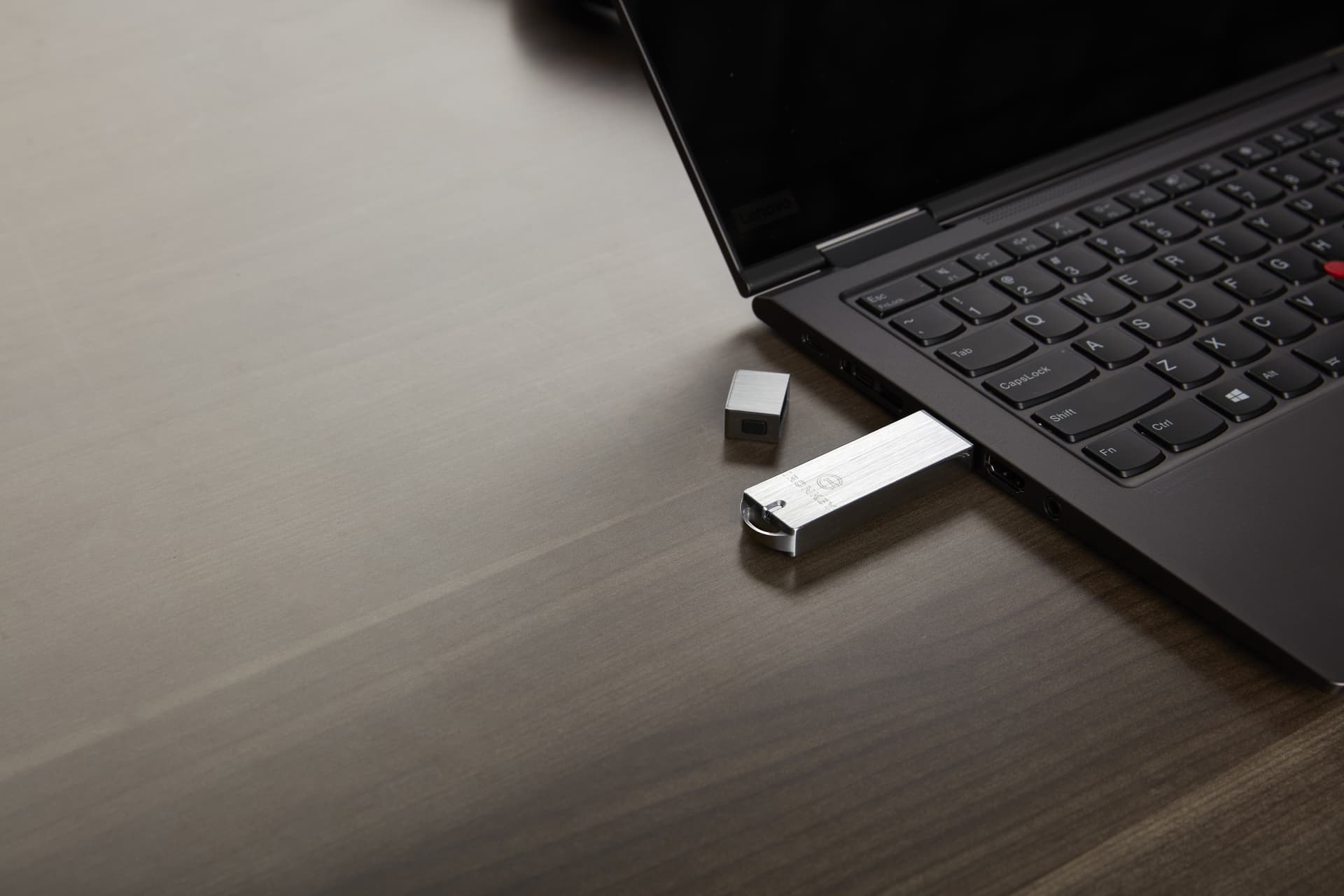 Kingston Technology IronKey S1000, miniatura 9