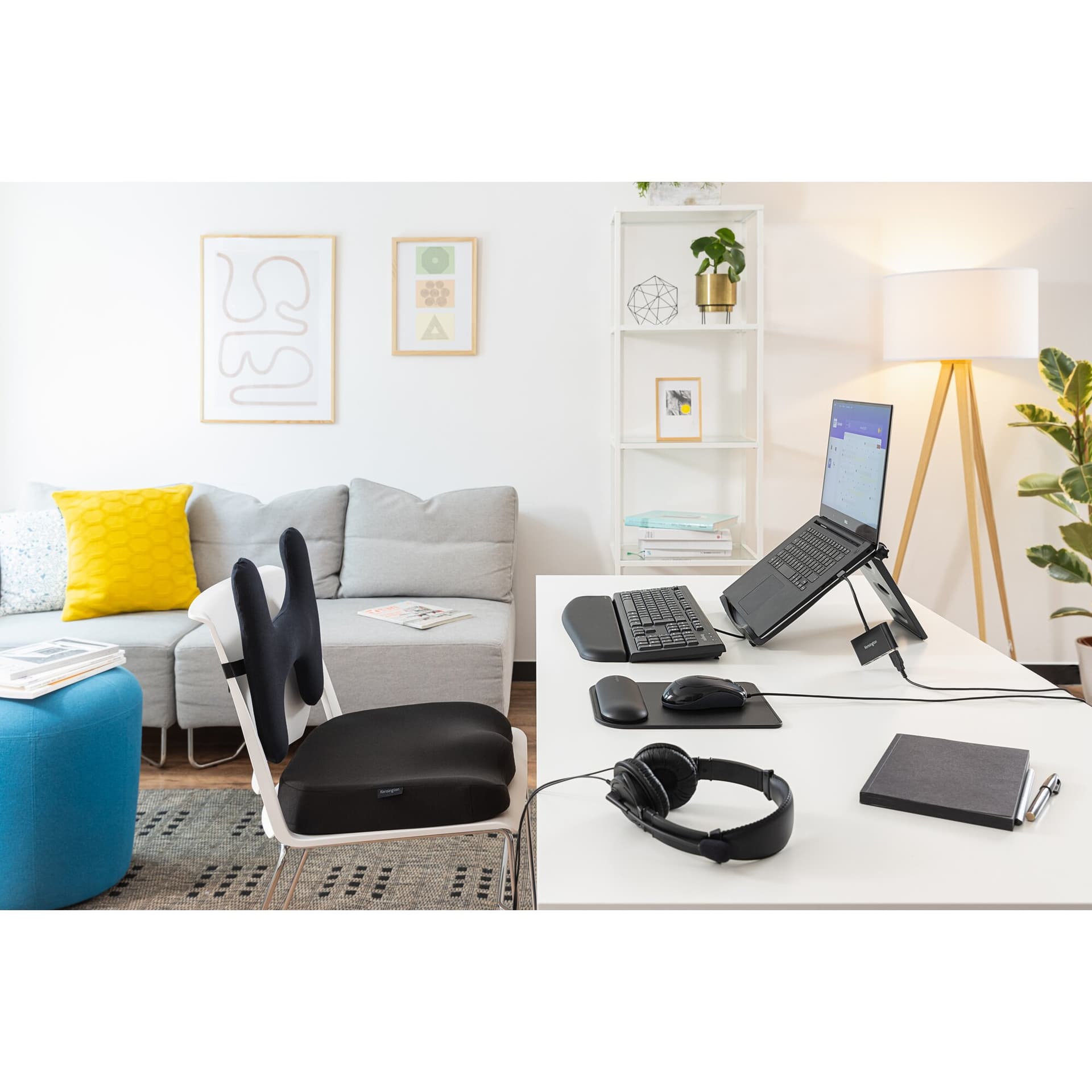 Kensington UH4000 Concentrador USB 3.0 de 4 portas — Preto, miniatura 6