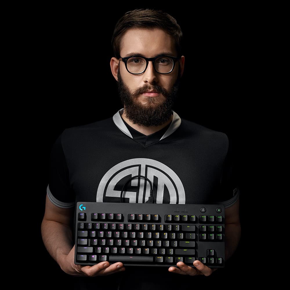 Logitech G Pro Mechanical Gaming Keyboard - Teclado - luz traseira - USB - Padrão internacional americano - interruptor: GX Blue Clicky - preto, miniatura 2