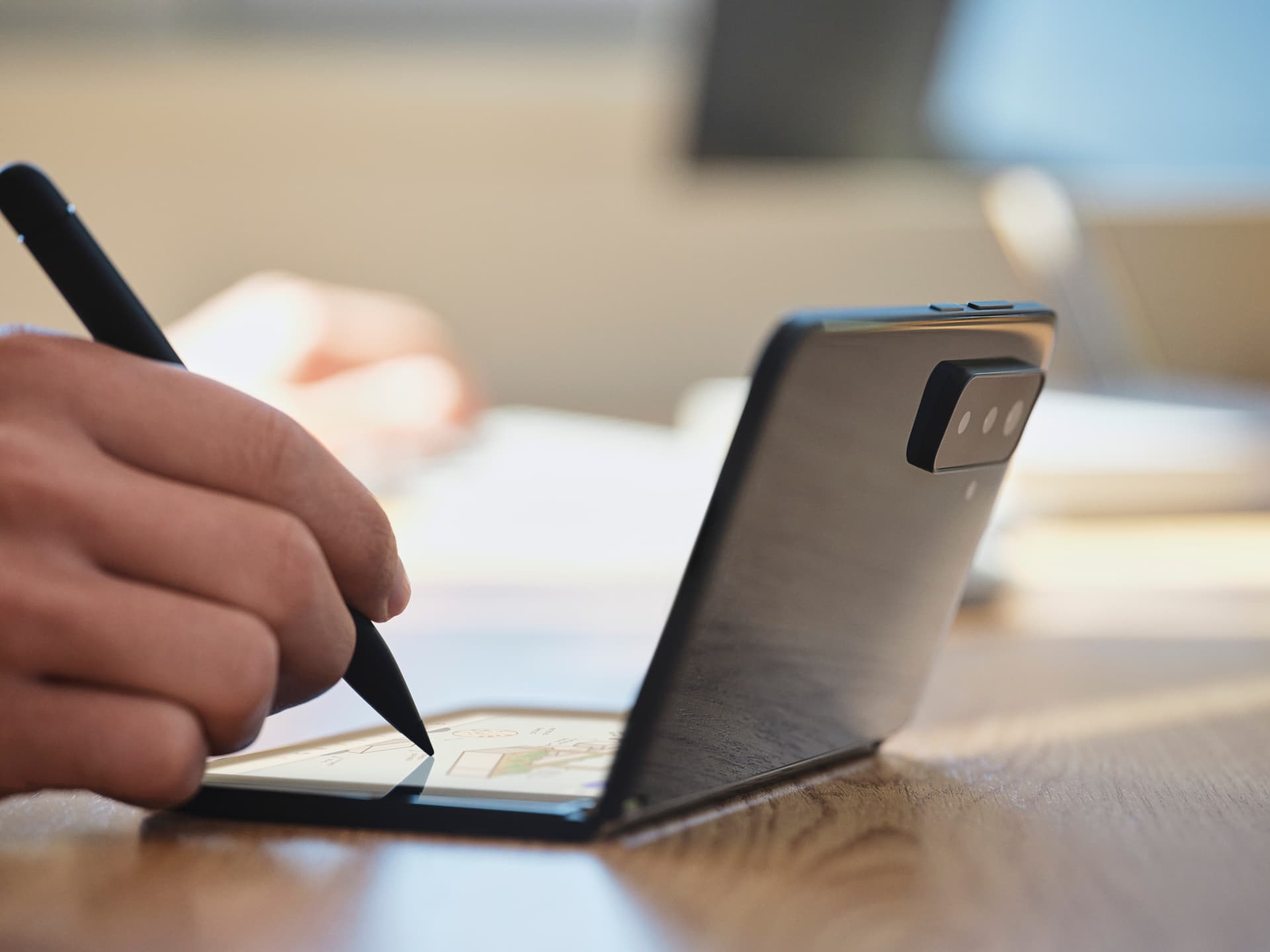 Microsoft Surface Slim Pen 2 - Estilete ativo - 2 botões - Bluetooth 5.0 - preto opaco - comercial - para Microsoft Surface Hub 2S, Laptop Studio, Pro 8, Pro 9, Pro X, Studio 2, Surface Duo 2, miniatura 3