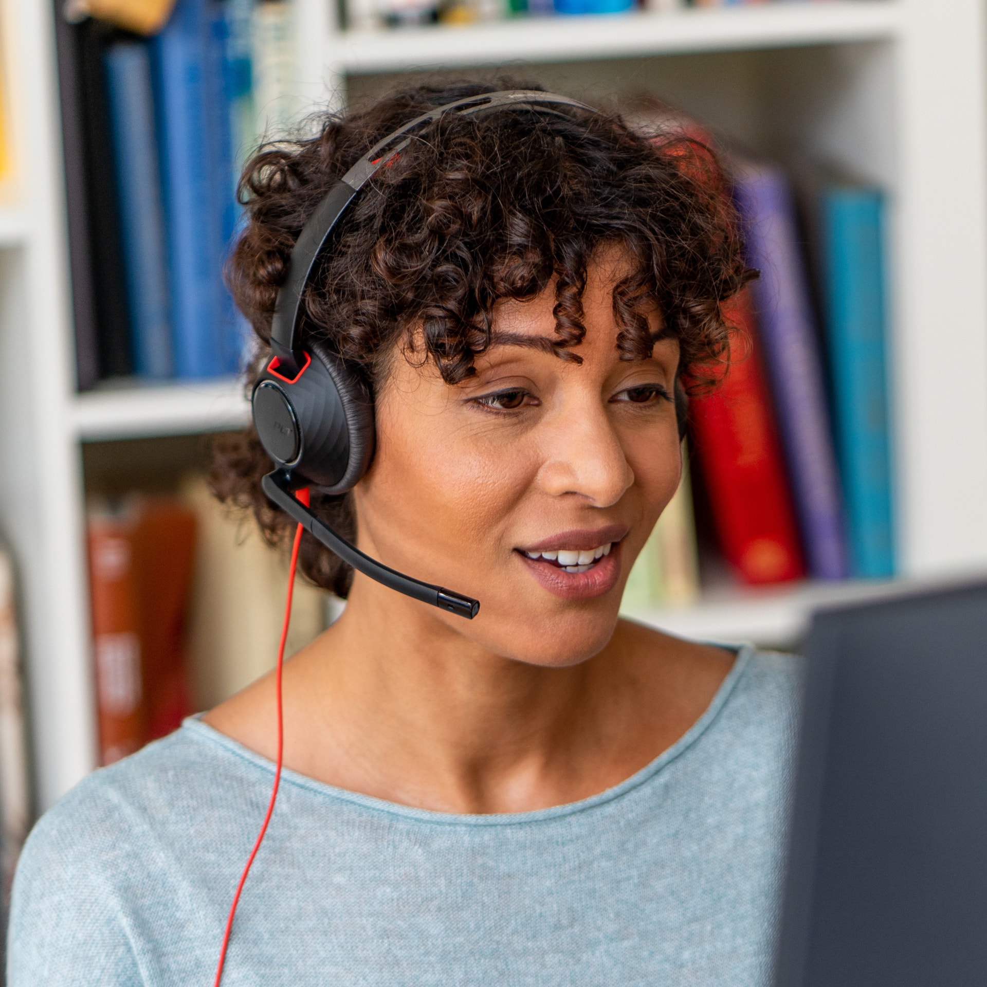 HP Poly Headset Estéreo Poly Blackwire 5220 com USB-C + Conector de 3,5 mm + Adaptador USB-C/A, imagem 1