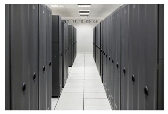 HPE MegaRAID 408i-o - Controlador de memória - 8 Canal - SATA 6Gb/s / SAS 12Gb/s / PCIe 4.0 (NVMe) - RAID (expansão de disco rígido) 0, 1, 5, 6, 10, 50, 60 - PCIe 4.0 x8
